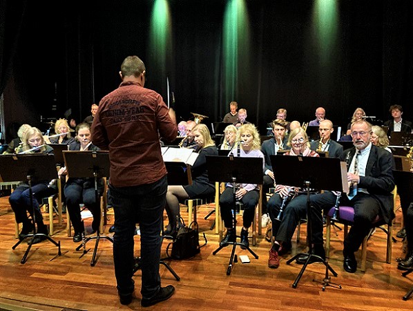 FöljOssBortomVägen2 BildFöljOssBortomVägen2
