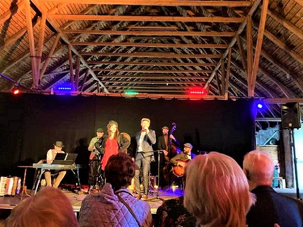 BildSwingStreetOrchestra3